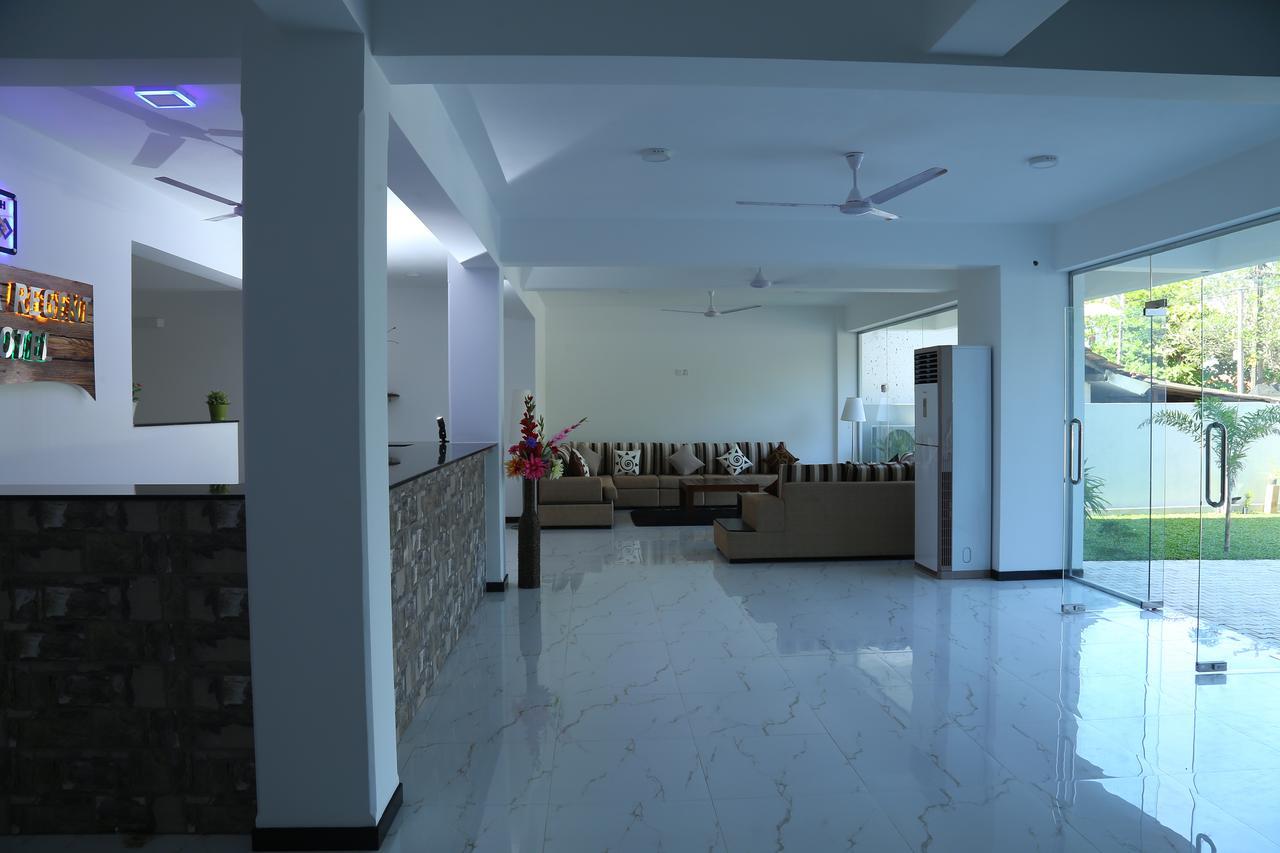 Hikka Regent Hotel Hikkaduwa Esterno foto