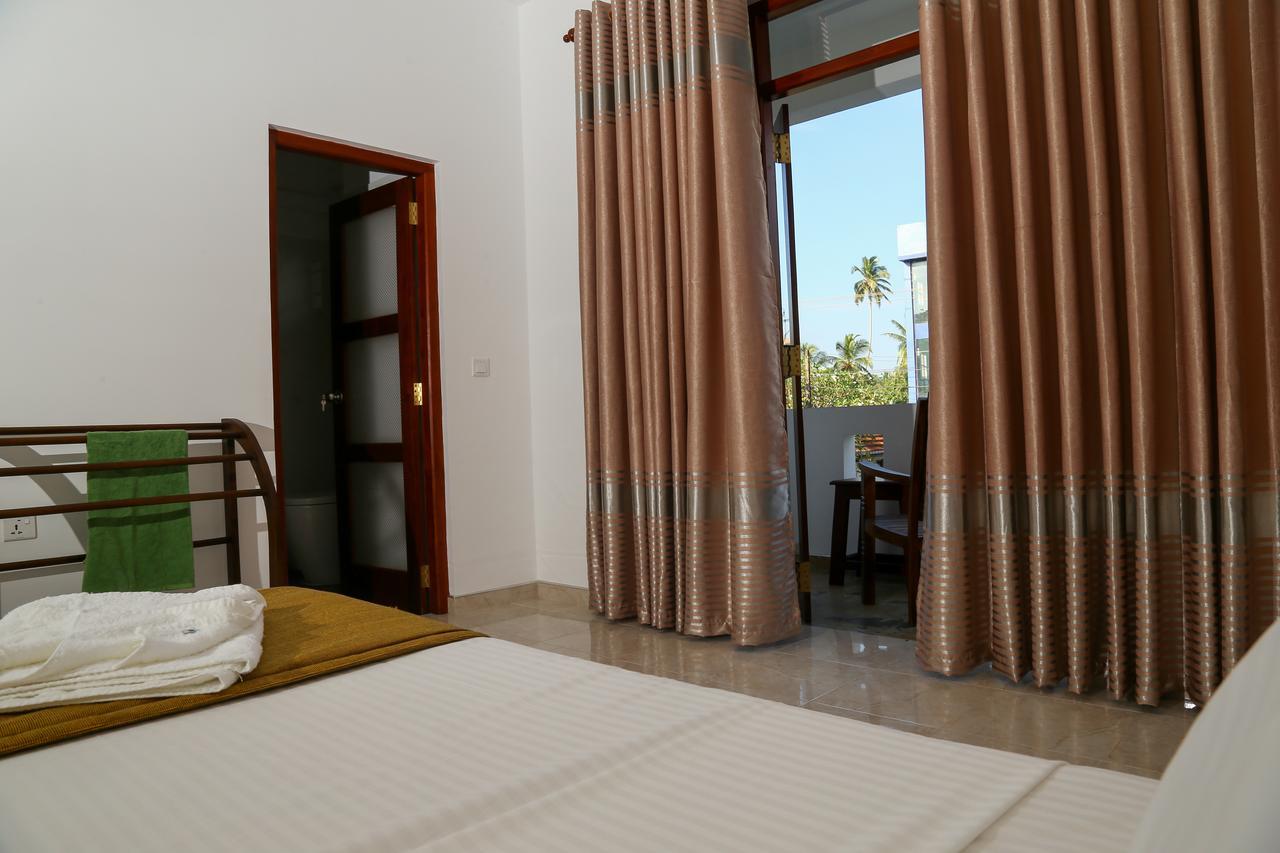 Hikka Regent Hotel Hikkaduwa Esterno foto